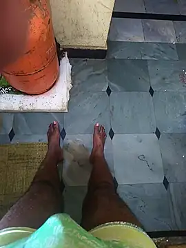 hotboy43339 online show from January 2026 08:08:01 AM