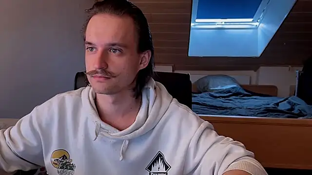 Bez3ybik online show from April 2026 03:24:02 PM