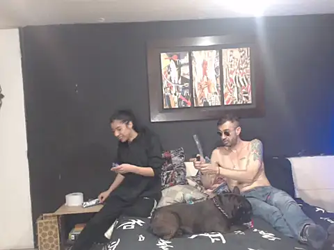 Snapshot of Dara-montenegro chatting on October 2025 02:07:01 AM Dara-montenegro online show from October 2025 02:07:01 AM