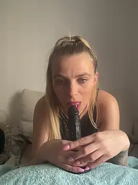 BrumeLove online show from March 2026 09:15:02 AM