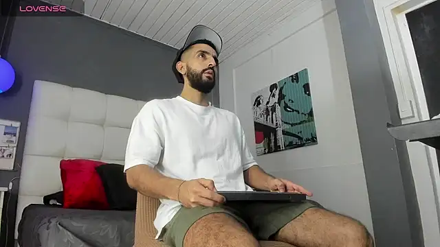 Yiyo10  online show from February 2026 04:16:01 AM