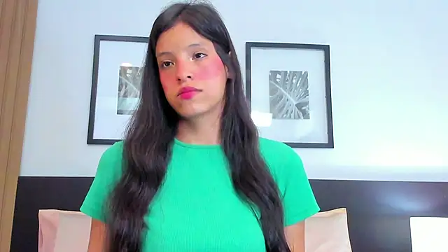 Snapshot of catalina_jolie chatting on November 2025 03:52:01 AM catalina jolie online show from November 2025 03:52:01 AM