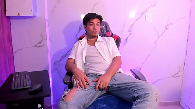 juanmechanic  online show from December 2025 05:23:01 AM