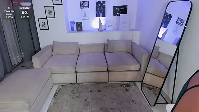 Laureen se online show from February 2026 03:54:01 AM