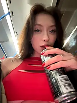 EstaVista online show from November 2025 06:08:02 PM