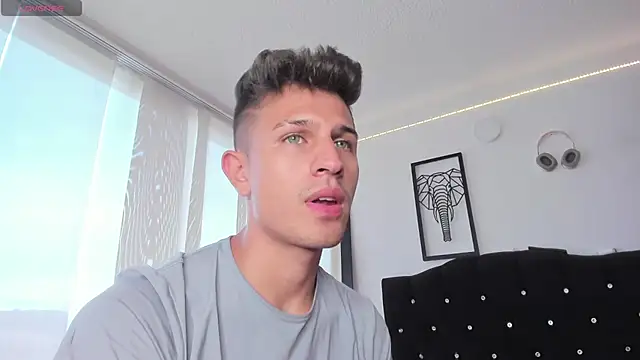 kevin ahss online show from October 2025 09:39:02 PM