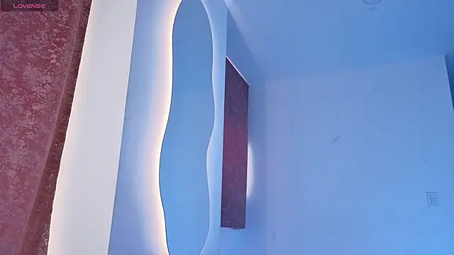 Snapshot of Isabella_Dollss chatting on September 2025 05:45:02 PM Isabella Dollss online show from September 2025 05:45:02 PM