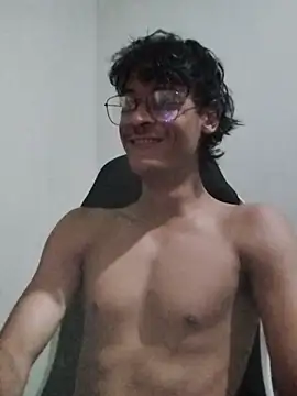 Mago666  online show from April 2026 01:19:01 AM