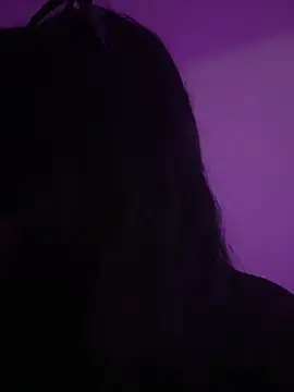 pudizinhaa online show from April 2026 04:32:01 AM