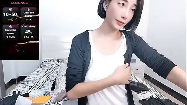 YIWA-2000 online show from November 2025 05:21:01 AM