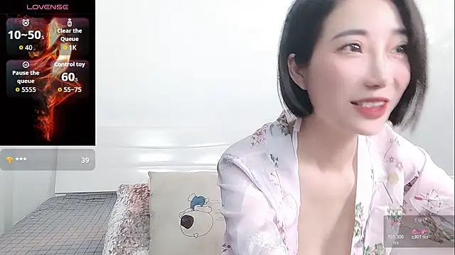 Snapshot of YIWA-2000 chatting on May 2026 03:57:02 AM YIWA-2000 online show from May 2026 03:57:02 AM