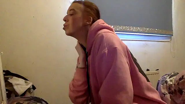 Bellababexox online show from February 2026 11:50:02 AM