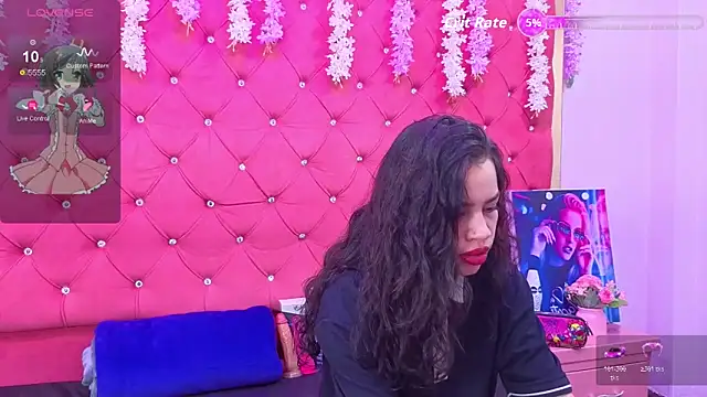 Nanis James online show from November 2025 02:34:02 AM