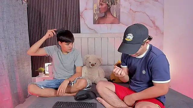 Snapshot of sweet_petter chatting on November 2025 01:03:01 PM sweet petter online show from November 2025 01:03:01 PM