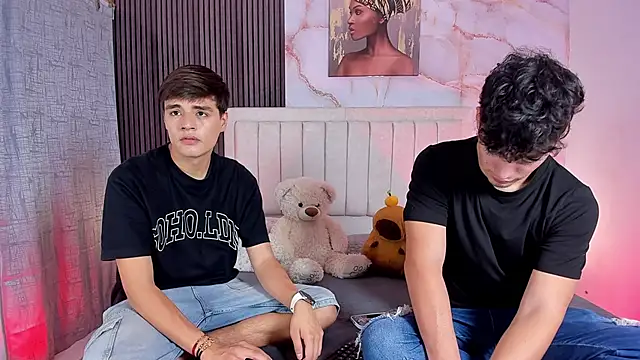 Snapshot of sweet_petter chatting on December 2025 01:17:04 PM sweet petter online show from December 2025 01:17:04 PM