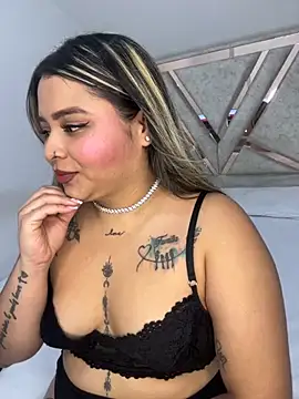 Snapshot of ashley-swift- chatting on October 2025 04:34:02 AM ashley-swift- online show from October 2025 04:34:02 AM