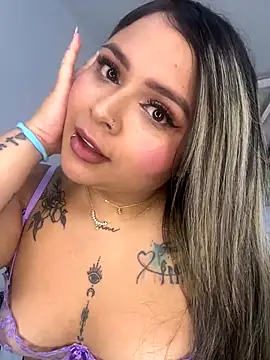 Snapshot of ashley-swift- chatting on December 2025 05:04:02 AM ashley-swift- online show from December 2025 05:04:02 AM