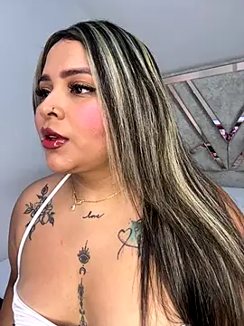 Snapshot of ashley-swift- chatting on January 2026 07:11:02 AM ashley-swift- online show from January 2026 07:11:02 AM