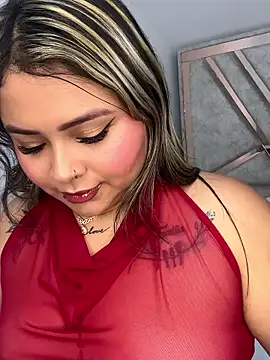 Snapshot of ashley-swift- chatting on January 2026 11:45:02 AM ashley-swift- online show from January 2026 11:45:02 AM