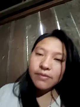 MuiNay online show from November 2025 11:37:02 PM