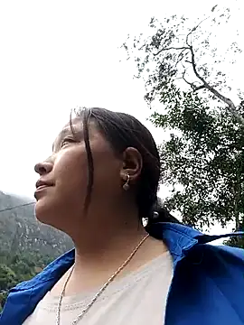 MuiNay online show from November 2025 02:32:01 AM