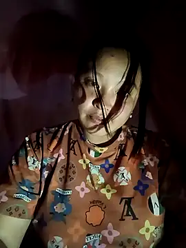 MuiNay online show from December 2025 02:03:01 PM