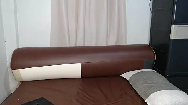 kiara smieth online show from December 2025 11:48:01 AM