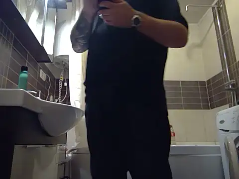 Snapshot of JeffryBoy36 chatting on November 2025 01:05:02 AM JeffryBoy36 online show from November 2025 01:05:02 AM