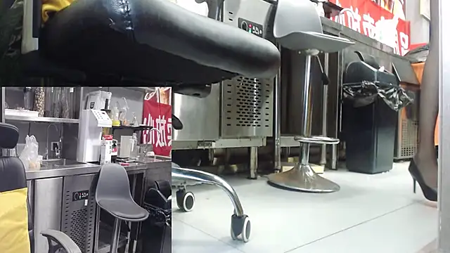 Eileen-L online show from November 2025 03:28:01 AM