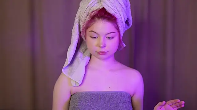 Snapshot of Stella_Vanila chatting on November 2025 01:26:02 AM Stella Vanila online show from November 2025 01:26:02 AM