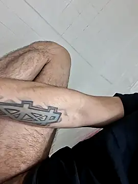 Steventorres4958 online show from April 2026 07:34:02 PM