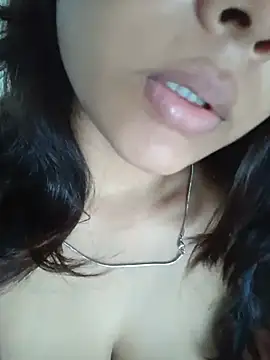 Hott Muskan online show from July 2026 10:52:02 AM