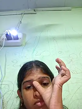 Snapshot of Tamil_Swetha1 chatting on September 2025 05:51:02 PM Tamil Swetha1 online show from September 2025 05:51:02 PM