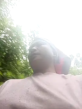 Snapshot of Love-Mama33 chatting on October 2025 12:52:02 AM Love-Mama33 online show from October 2025 12:52:02 AM