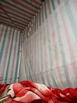 Snapshot of Love-Mama33 chatting on November 2025 11:03:01 PM Love-Mama33 online show from November 2025 11:03:01 PM