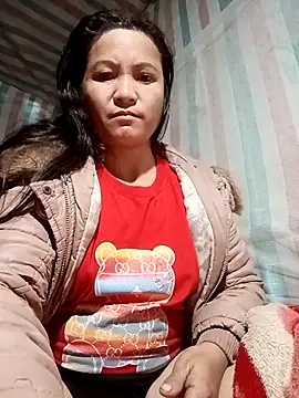 Snapshot of Love-Mama33 chatting on November 2025 11:29:01 PM Love-Mama33 online show from November 2025 11:29:01 PM