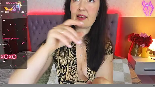 Snapshot of NathalyStars chatting on November 2025 01:55:02 PM NathalyStars online show from November 2025 01:55:02 PM