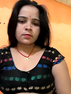 Snapshot of Cutram22 chatting on September 2025 04:56:02 AM Cutram22 online show from September 2025 04:56:02 AM