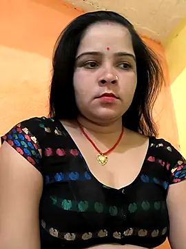 Snapshot of Cutram22 chatting on September 2025 04:12:01 AM Cutram22 online show from September 2025 04:12:01 AM