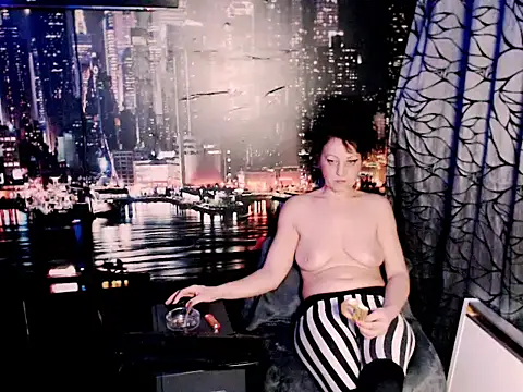 Snapshot of AMOURSWEET2025 chatting on October 2025 03:35:02 PM AMOURSWEET2025 online show from October 2025 03:35:02 PM