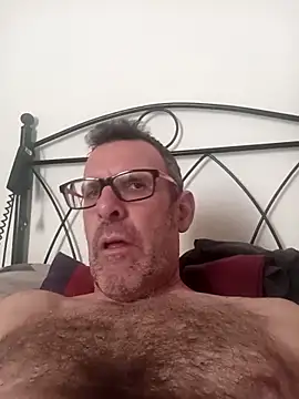 gigolobcn online show from April 2026 01:18:01 PM