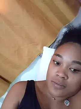 Snapshot of dahian_charlote02 chatting on October 2025 04:20:02 PM dahian charlote02 online show from October 2025 04:20:02 PM