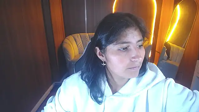 Snapshot of Gumball_b chatting on October 2025 03:14:01 AM Gumball b online show from October 2025 03:14:01 AM