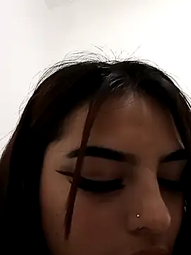 Lili milk20 online show from March 2026 07:07:02 PM