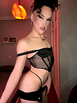 Snapshot of lacattiva chatting on September 2025 07:57:02 PM lacattiva online show from September 2025 07:57:02 PM