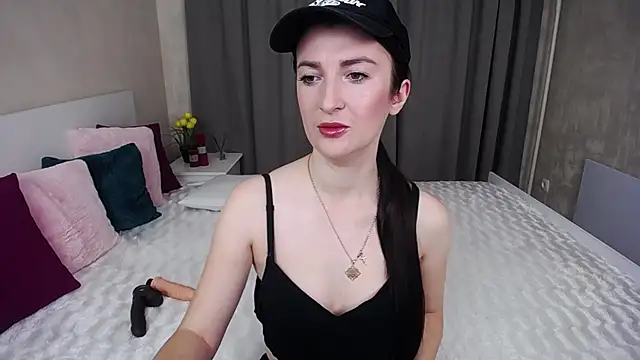 Snapshot of EvelinCuper chatting on November 2025 06:23:01 AM EvelinCuper online show from November 2025 06:23:01 AM