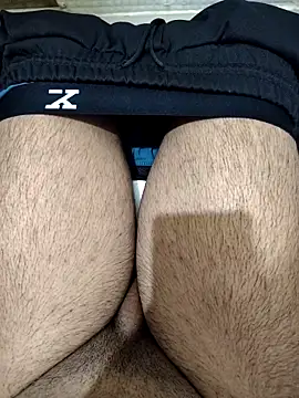 Snapshot of Drakyguy chatting on November 2025 02:10:01 AM Drakyguy online show from November 2025 02:10:01 AM