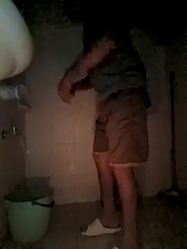 Snapshot of SecurePlanet9 chatting on January 2026 12:48:01 AM SecurePlanet9 online show from January 2026 12:48:01 AM