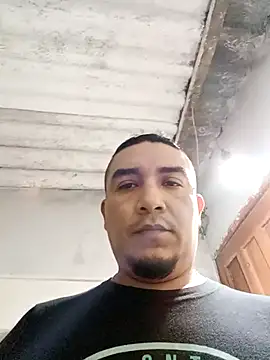 Snapshot of SecurePlanet9 chatting on February 2026 05:07:02 PM SecurePlanet9 online show from February 2026 05:07:02 PM