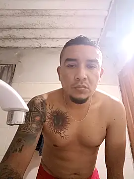 Snapshot of SecurePlanet9 chatting on February 2026 02:18:02 AM SecurePlanet9 online show from February 2026 02:18:02 AM